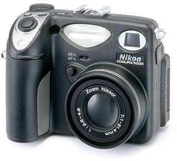 Nikon CoolPix 5000